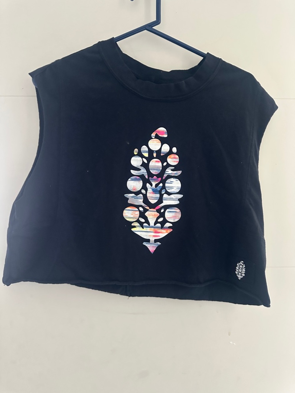 Free People Movement Crop Muscle Tee with Multicolor Feather Cutout Size XS